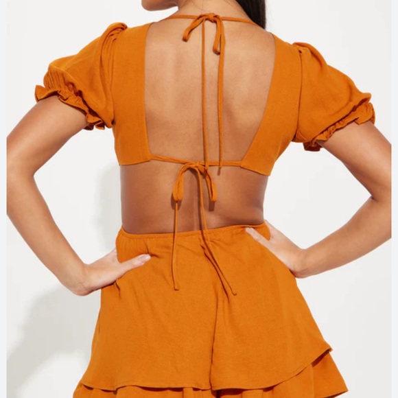 Orange romper size medium - Picture 3 of 5